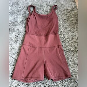 Vuori Studio Onesie Romper in Cedar Brown Small